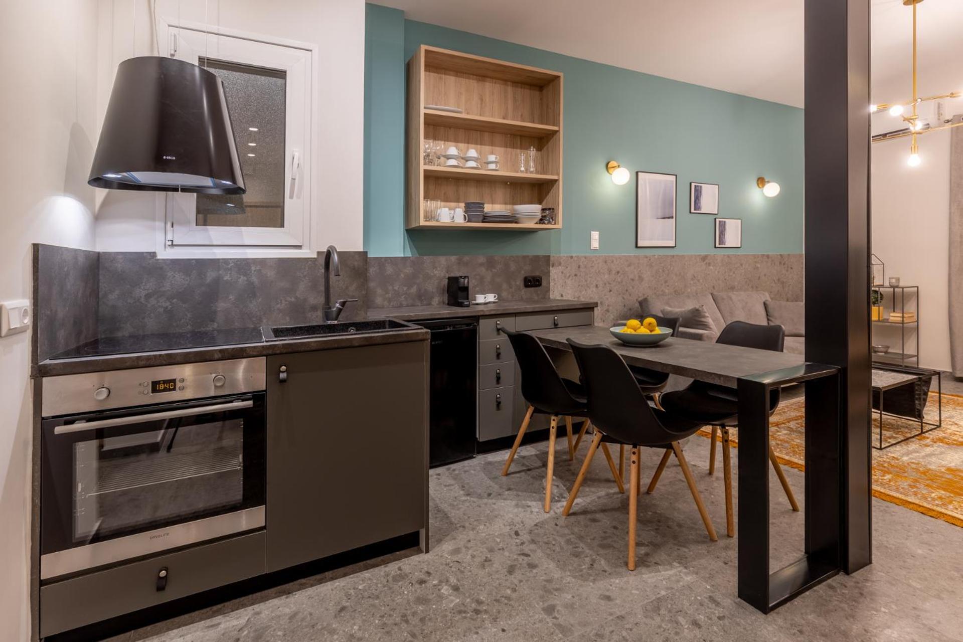 Elegant Apt 5' From Ampelokipi Metro Station Atenas Exterior foto